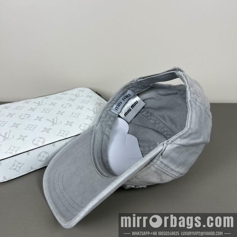 Replica Miumiu Hat dx19