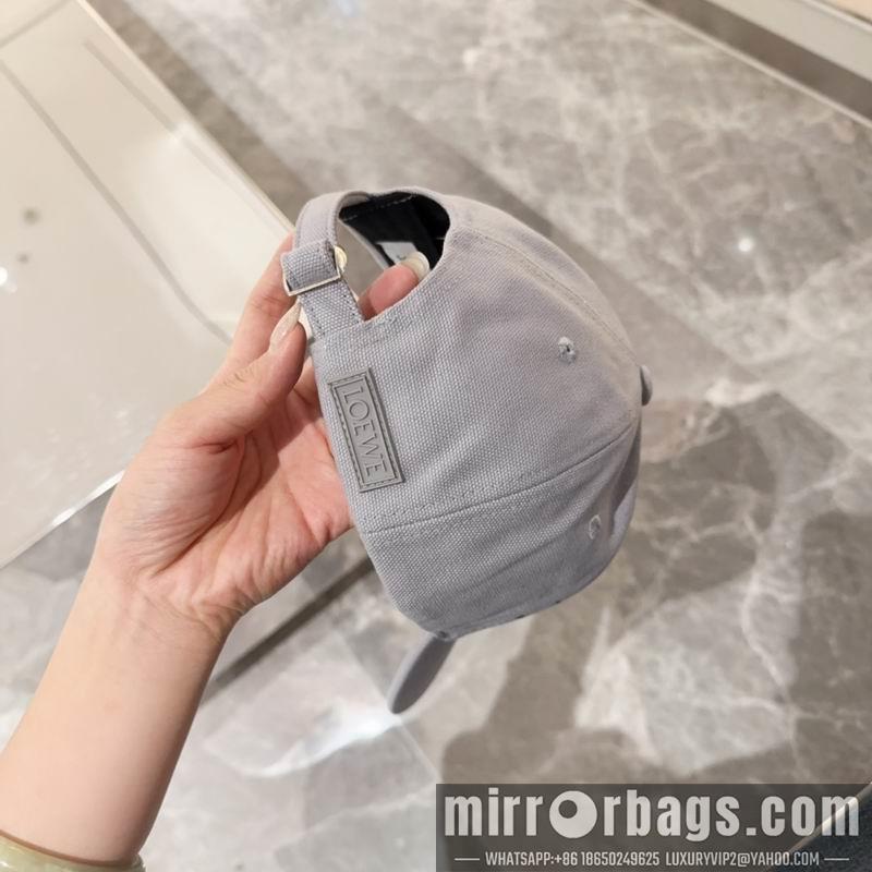 Replica Loewe Hat dx19
