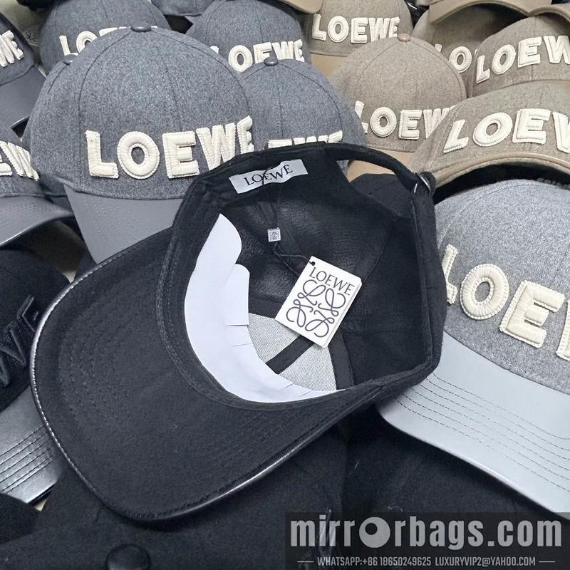 Replica Loewe Hat dx29