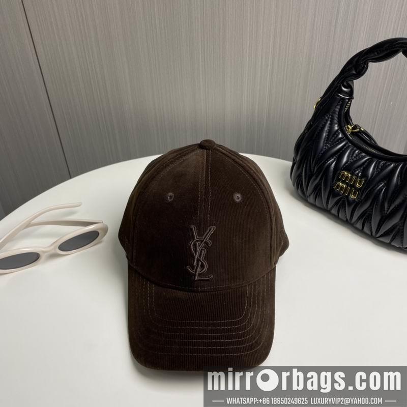 Replica YSL Hat dx31