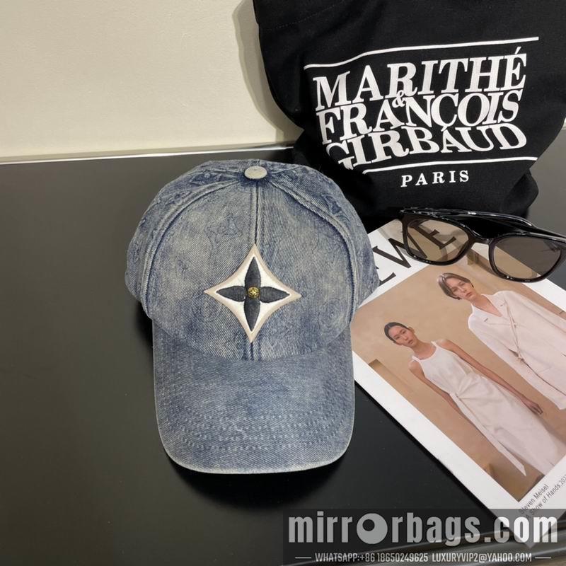 Replica LV Hat 042602