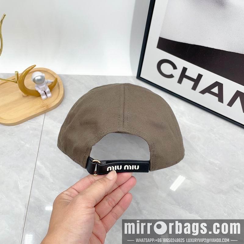 Replica Miumiu Hat dx07