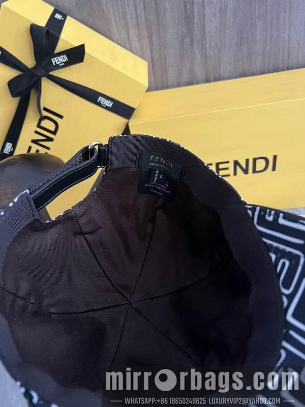 Replica Fendi Hat dx60