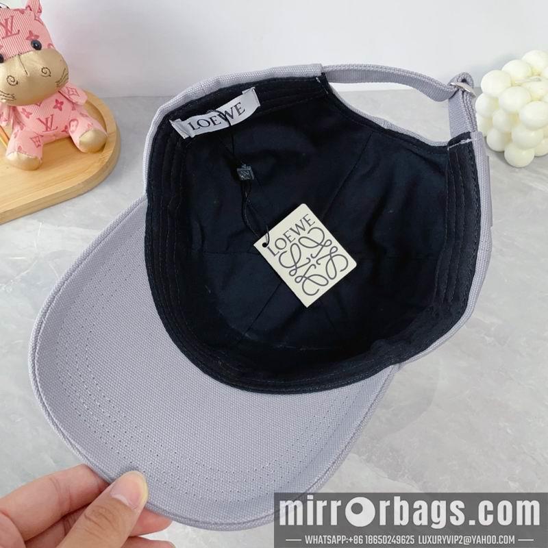 Replica Loewe Hat dx20