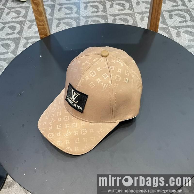 Replica LV Hat 042802