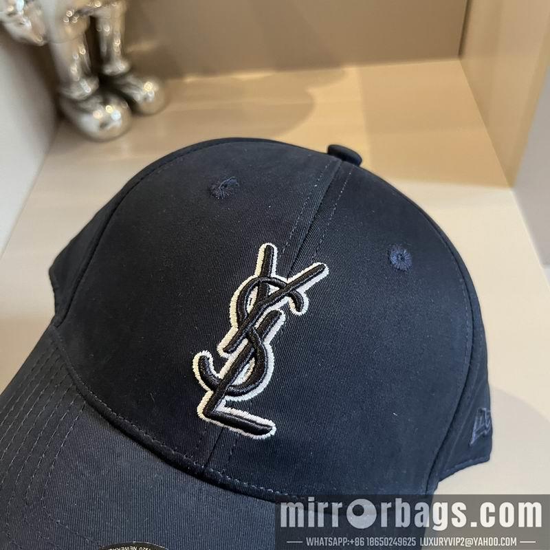 Replica YSL Hat dx16