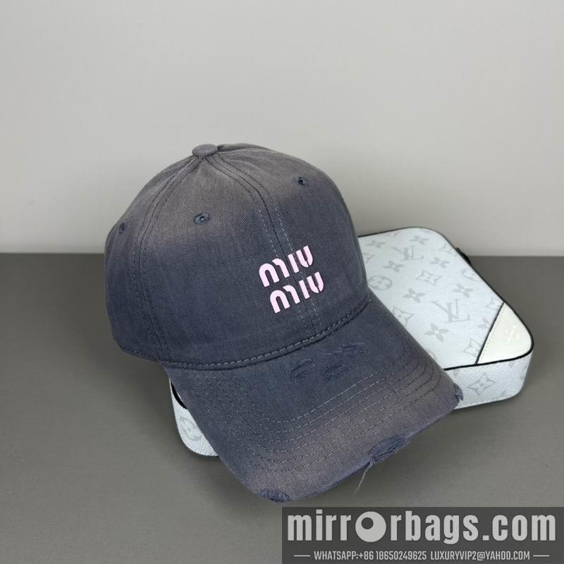 Replica Miumiu Hat dx44