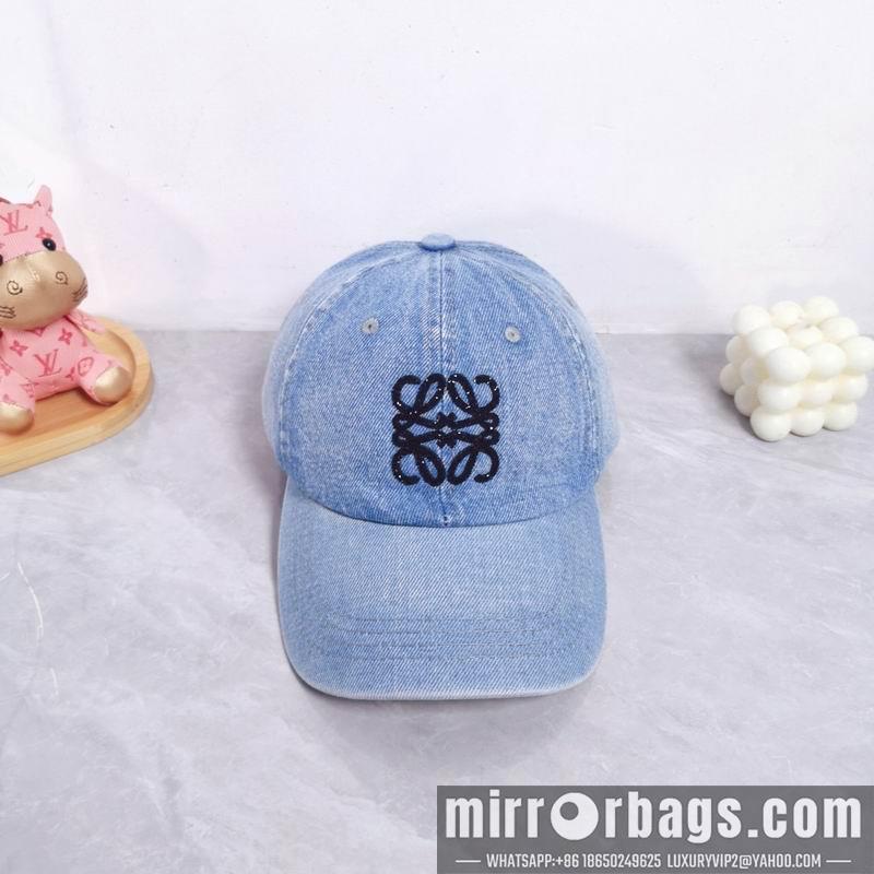 Replica Loewe Hat dx07