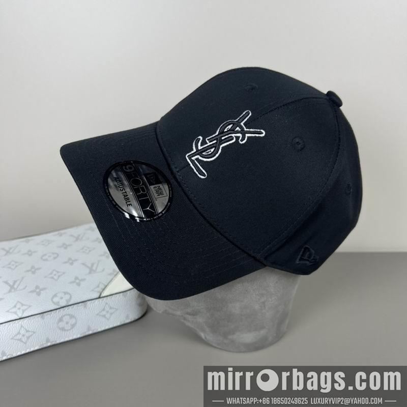 Replica YSL Hat dx35