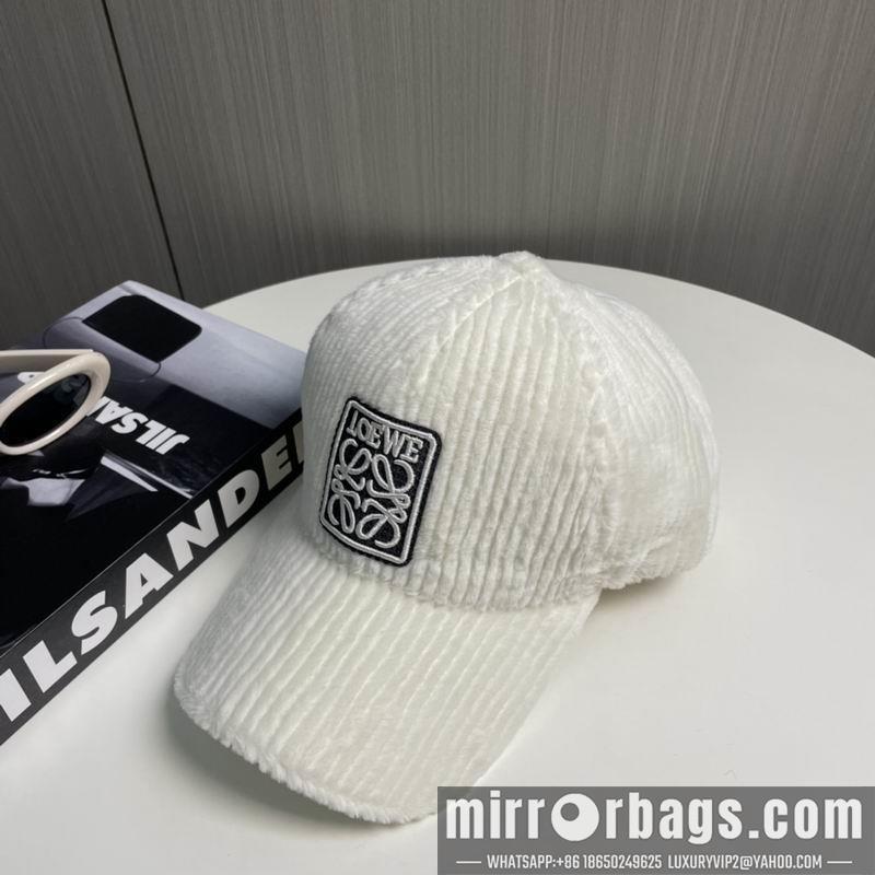 Replica Loewe Hat 010401