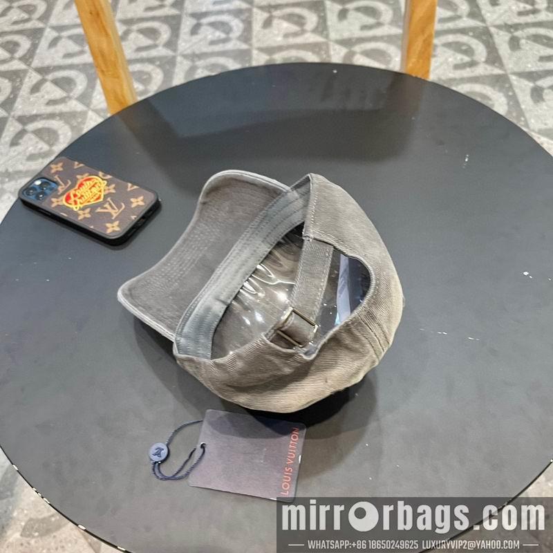 Replica LV Hat 042810
