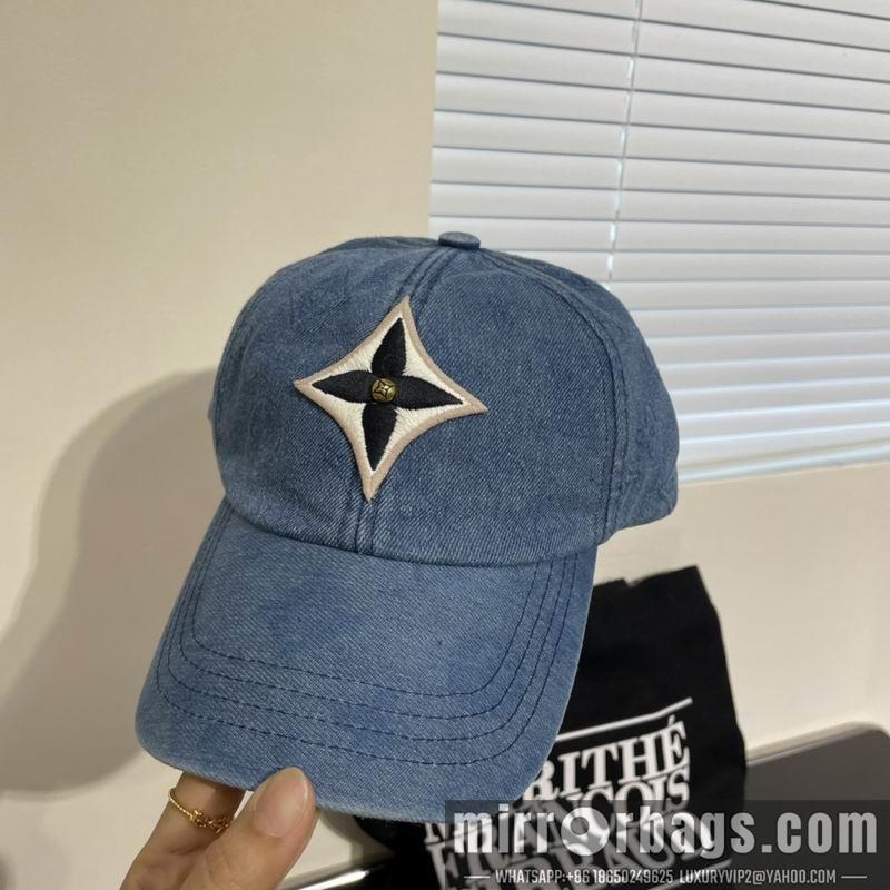 Replica LV Hat 042602