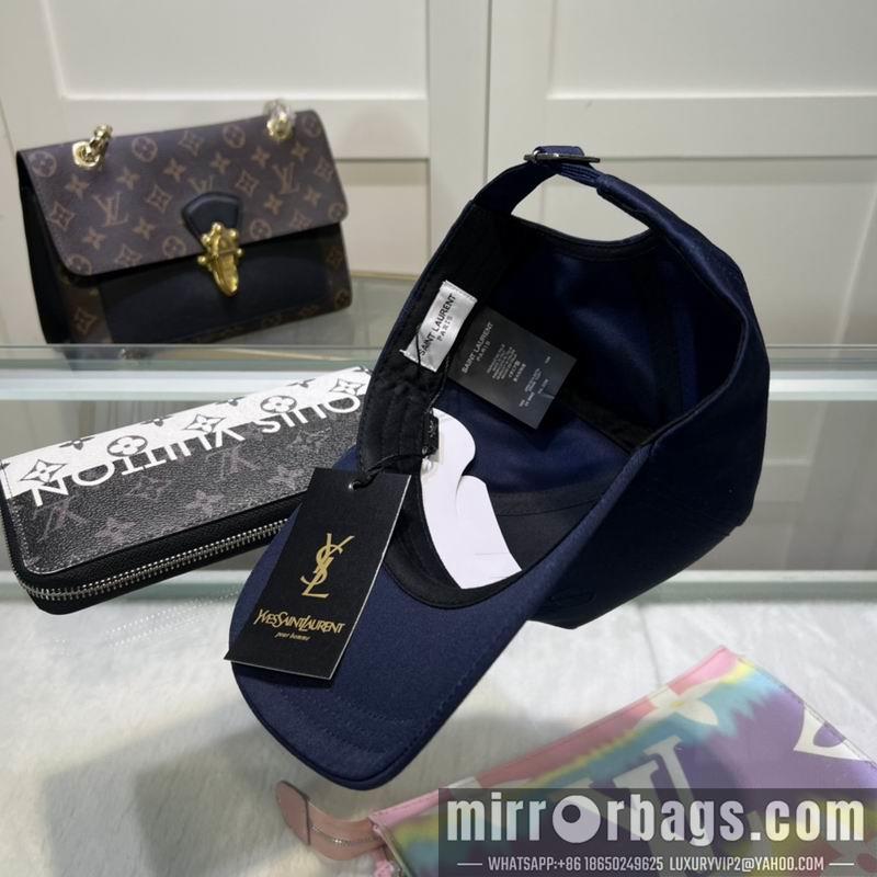Replica YSL Hat dx09
