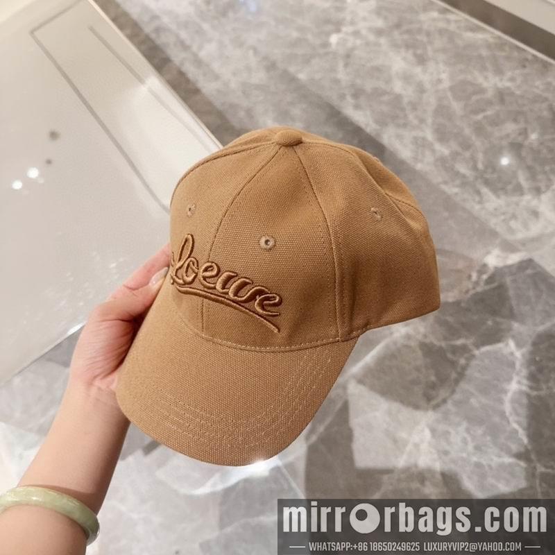 Replica Loewe Hat dx44