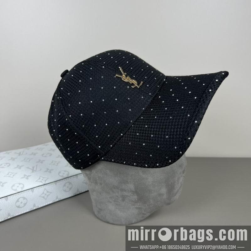 Replica YSL Hat dx36