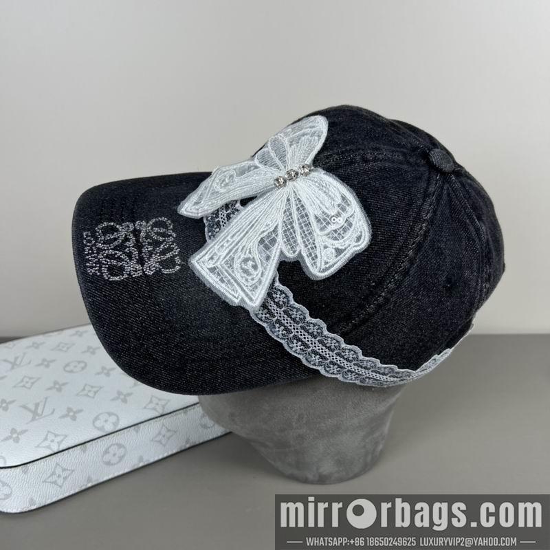 Replica Loewe Hat dx45
