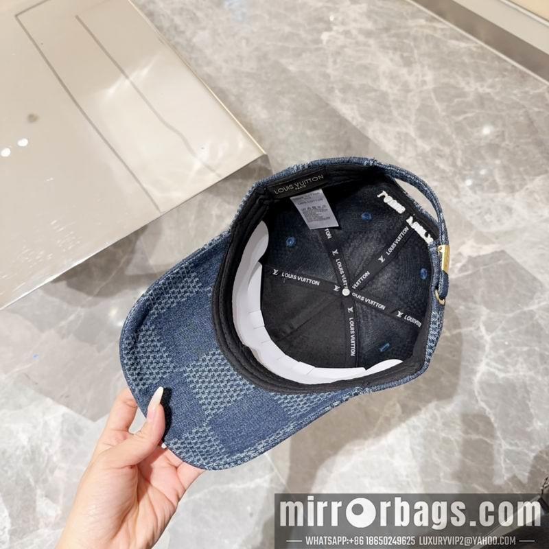 Replica LV Hat 072804