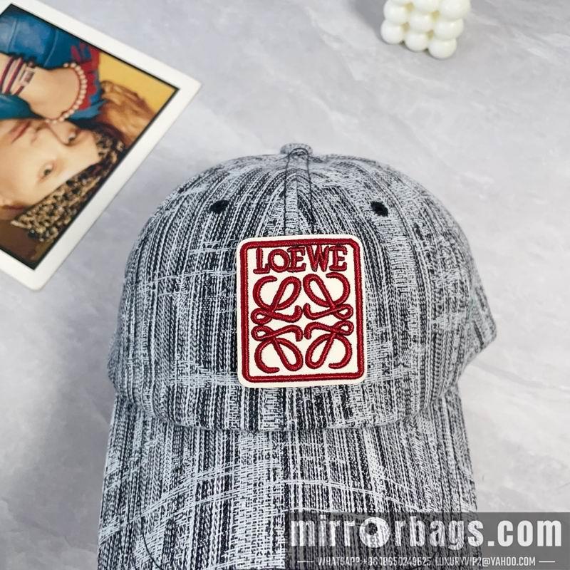 Replica Loewe Hat dx27