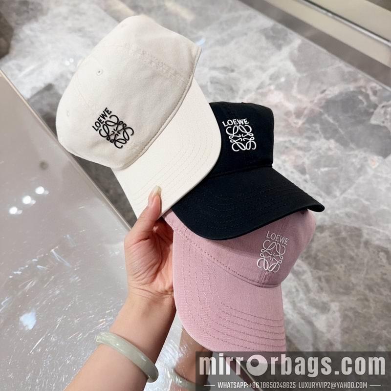 Replica Loewe Hat dx56