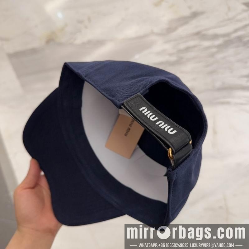 Replica Miumiu Hat dx35