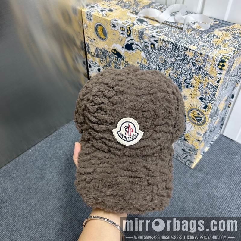 Replica Moncler Hat dx10