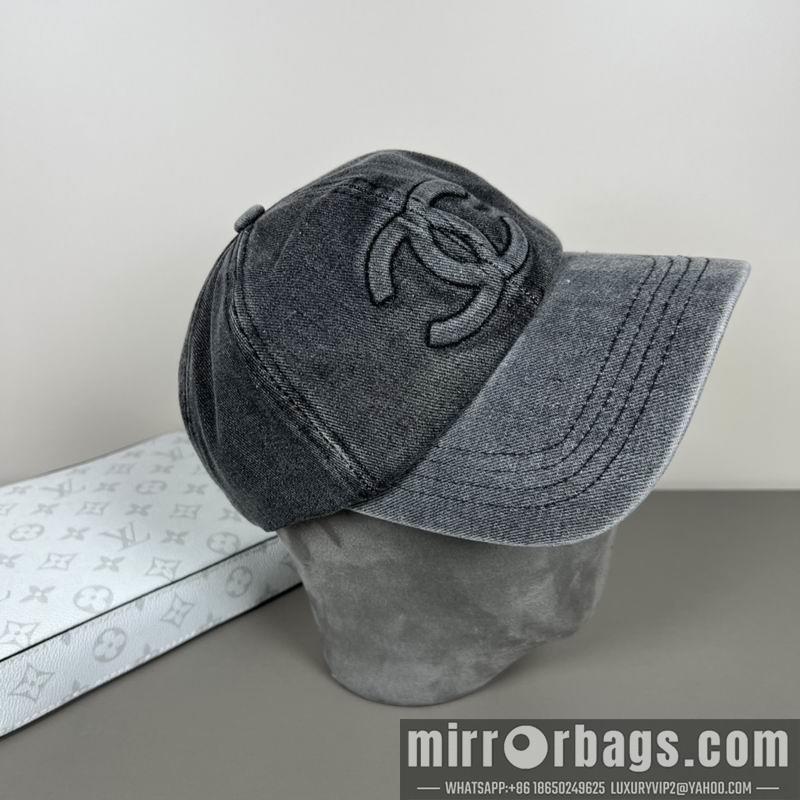 Replica Chanel Hat dx26