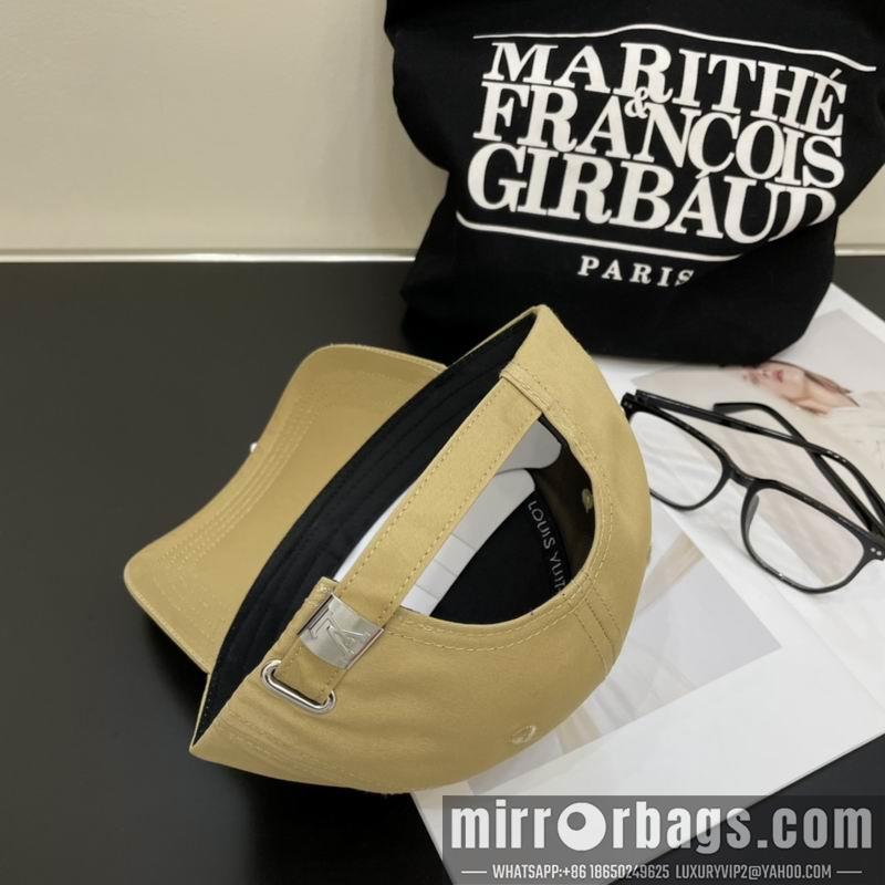 Replica LV Hat 042702