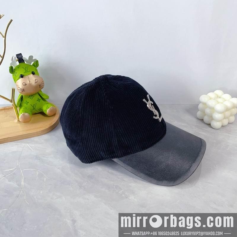 Replica YSL Hat dx28