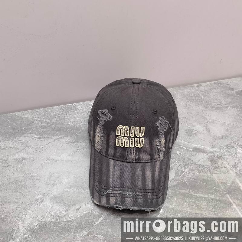 Replica Miumiu Hat dx08