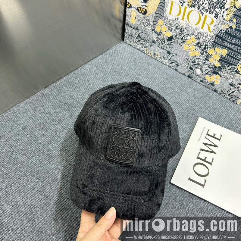 Replica Loewe Hat dx24