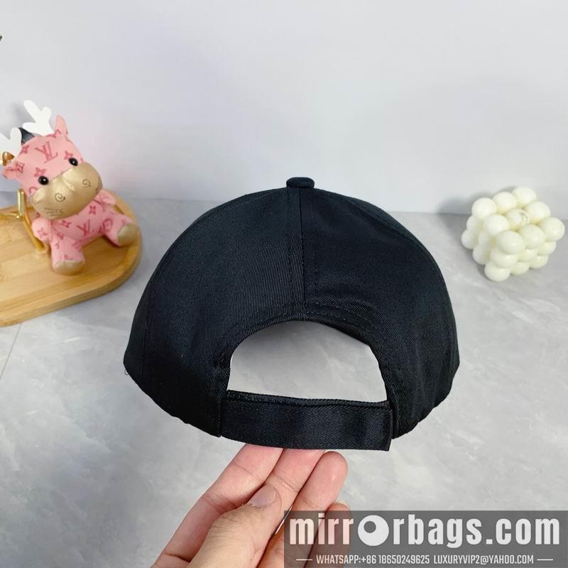 Replica Miumiu Hat dx45
