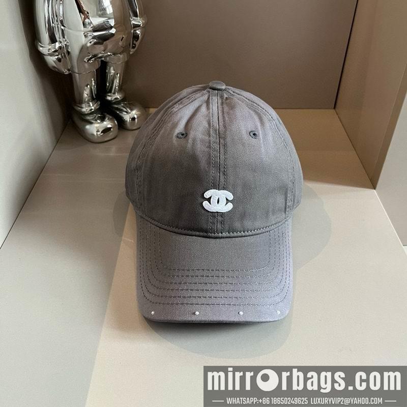 Replica Chanel Hat dx38