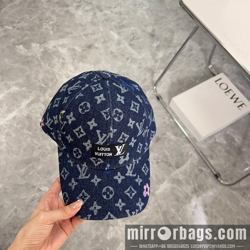 Replica LV Hat 082604