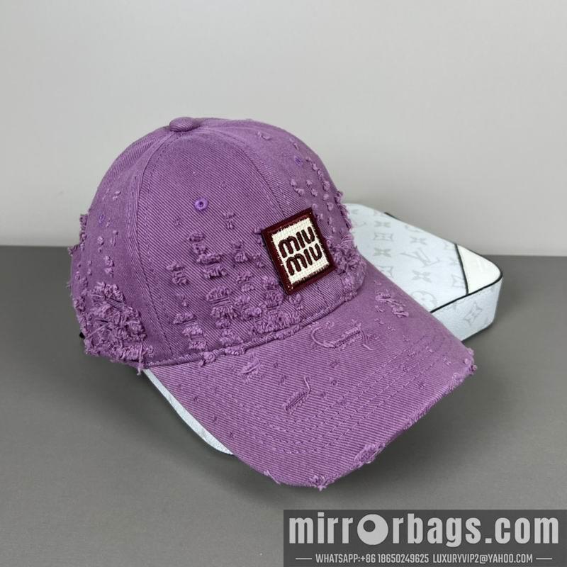 Replica Miumiu Hat dx17