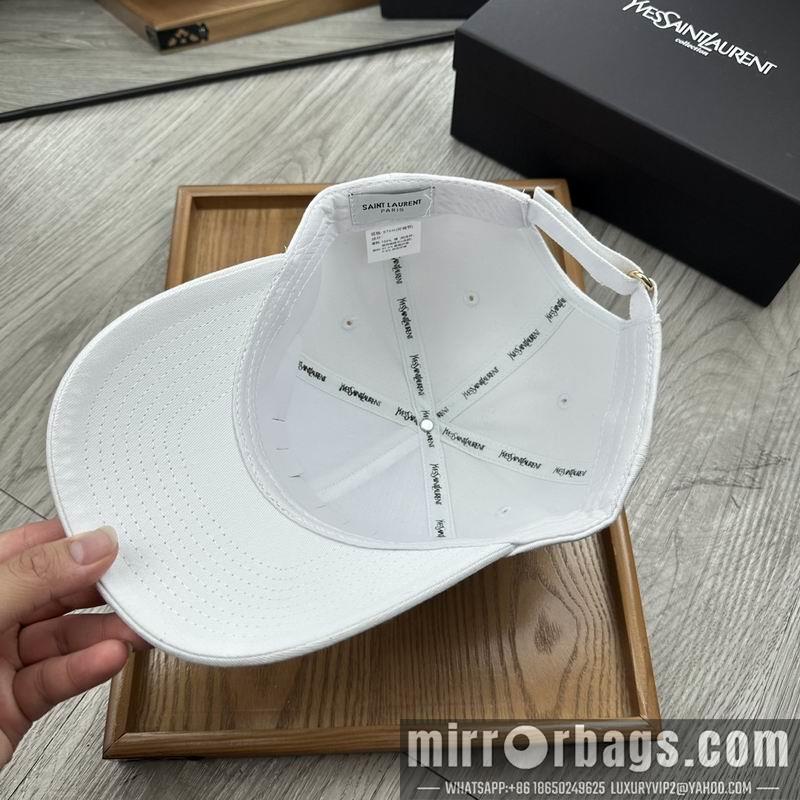 Replica YSL Hat dx11