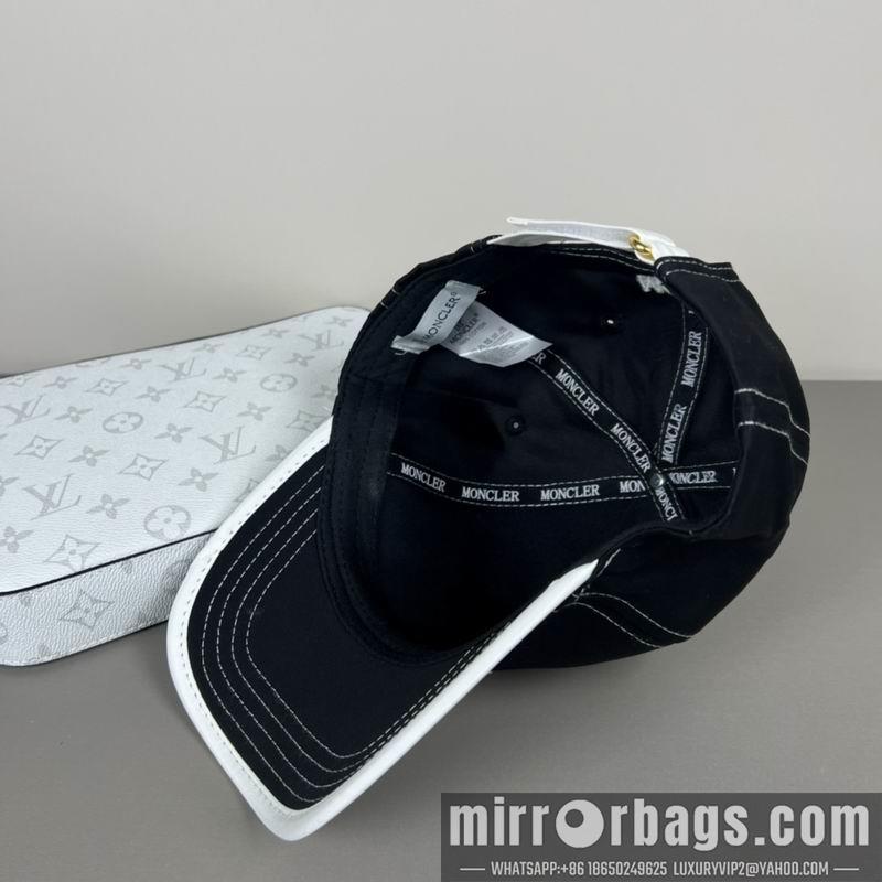 Replica Moncler Hat dx40