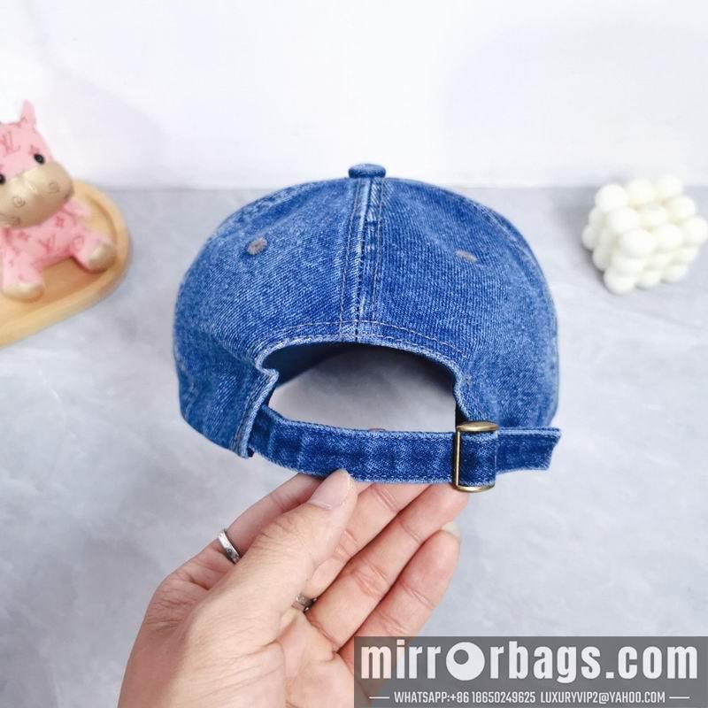 Replica Loewe Hat dx07