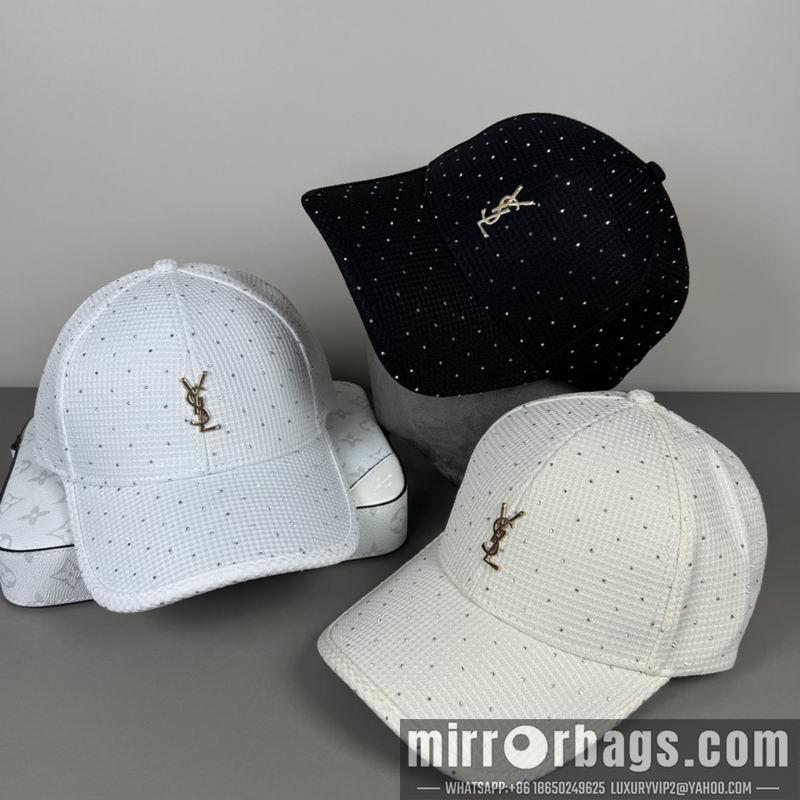 Replica YSL Hat dx36