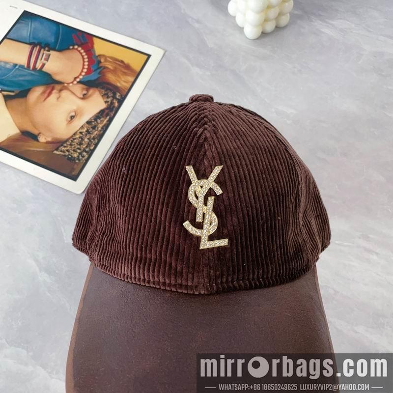 Replica YSL Hat dx28