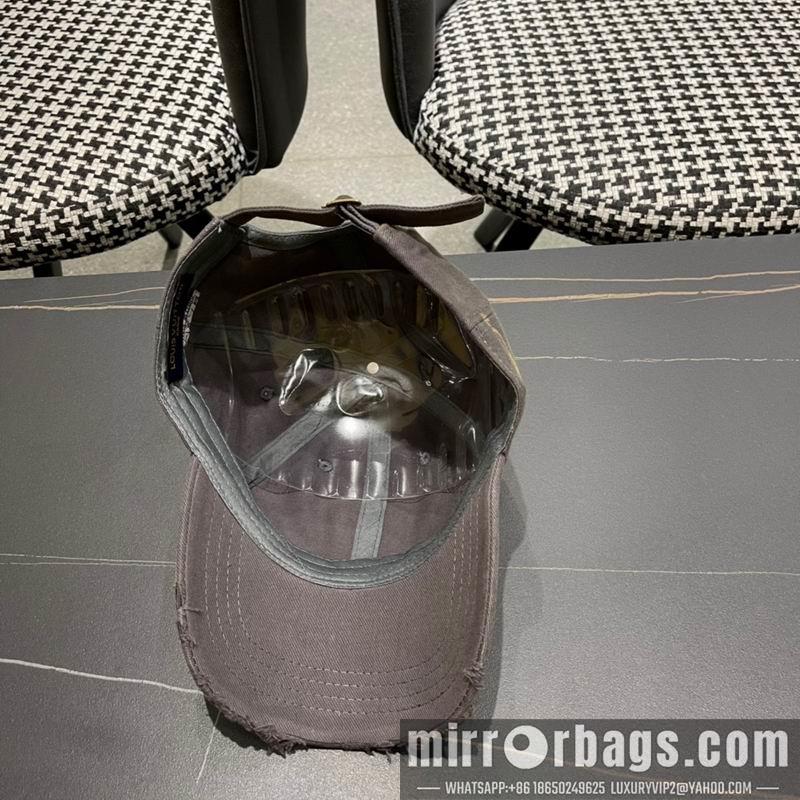 Replica LV Hat 092701