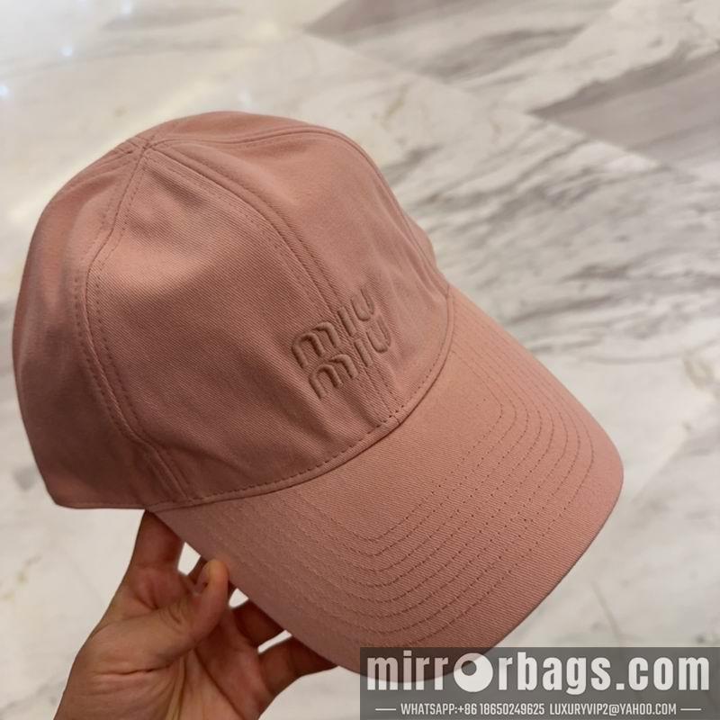 Replica Miumiu Hat dx35