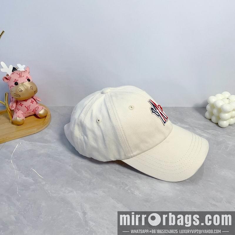Replica Moncler Hat dx07