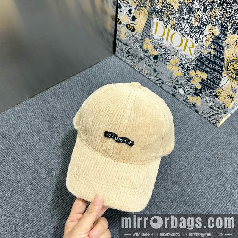 Replica Miumiu Hat dx78
