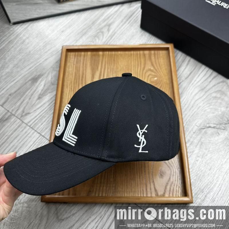 Replica YSL Hat dx08
