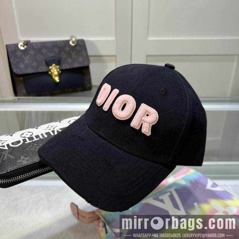 Replica Dior Hat hm18
