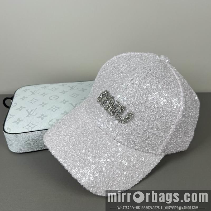 Replica Miumiu Hat dx40