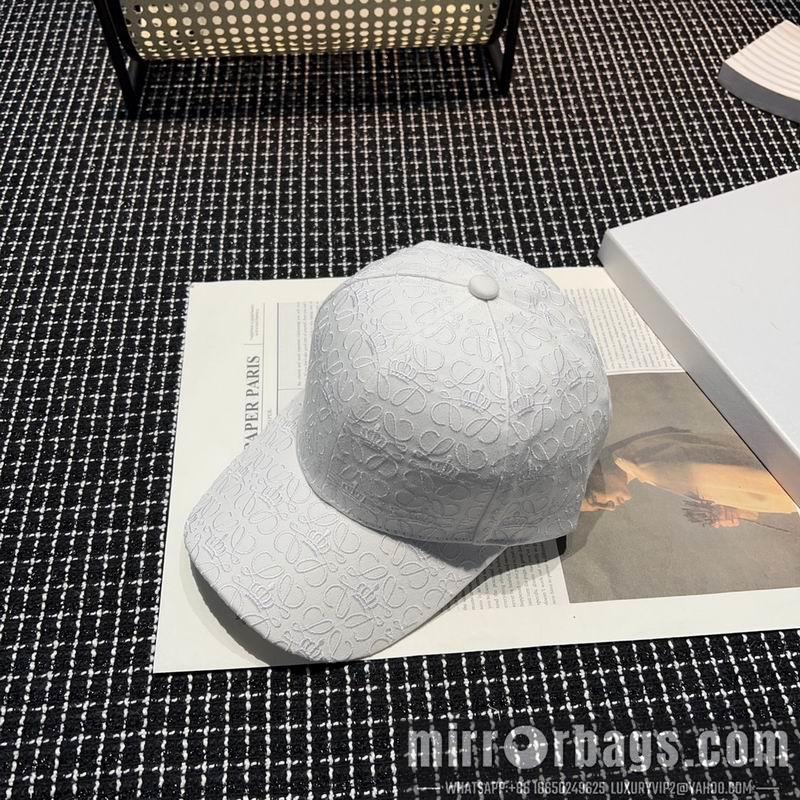 Replica Loewe Hat dx03