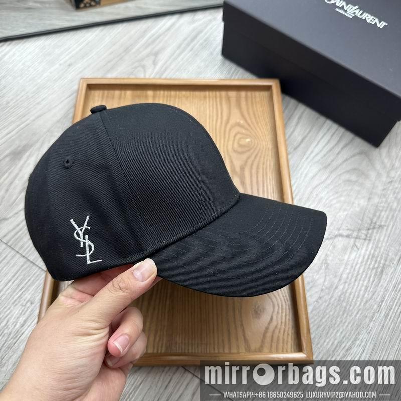 Replica YSL Hat dx11