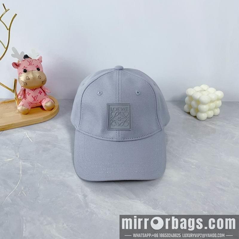 Replica Loewe Hat dx20