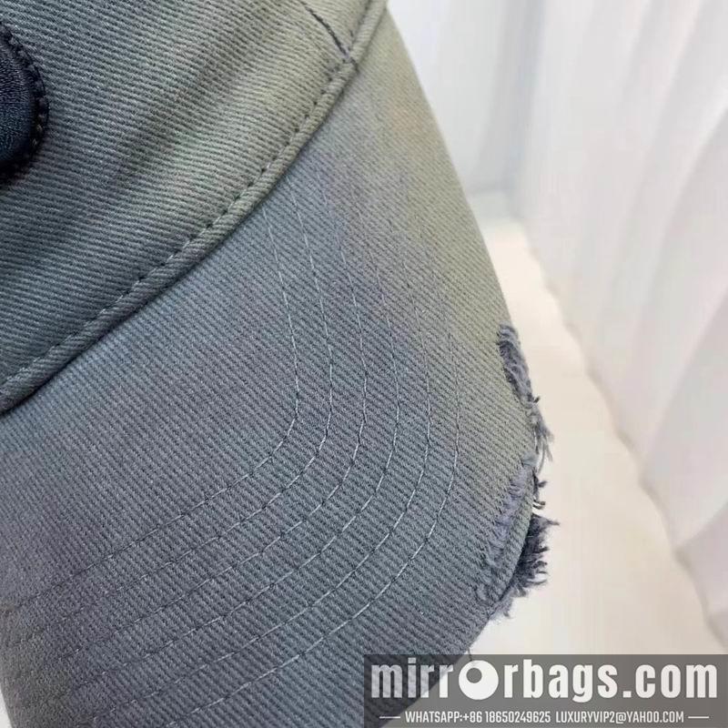 Replica Miumiu Hat dx21